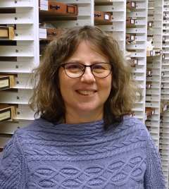 Sigrid Hof, Technische Assistentin in der Sektion Malakologie